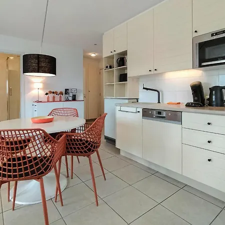 Stunning In With Kitchen Bredene